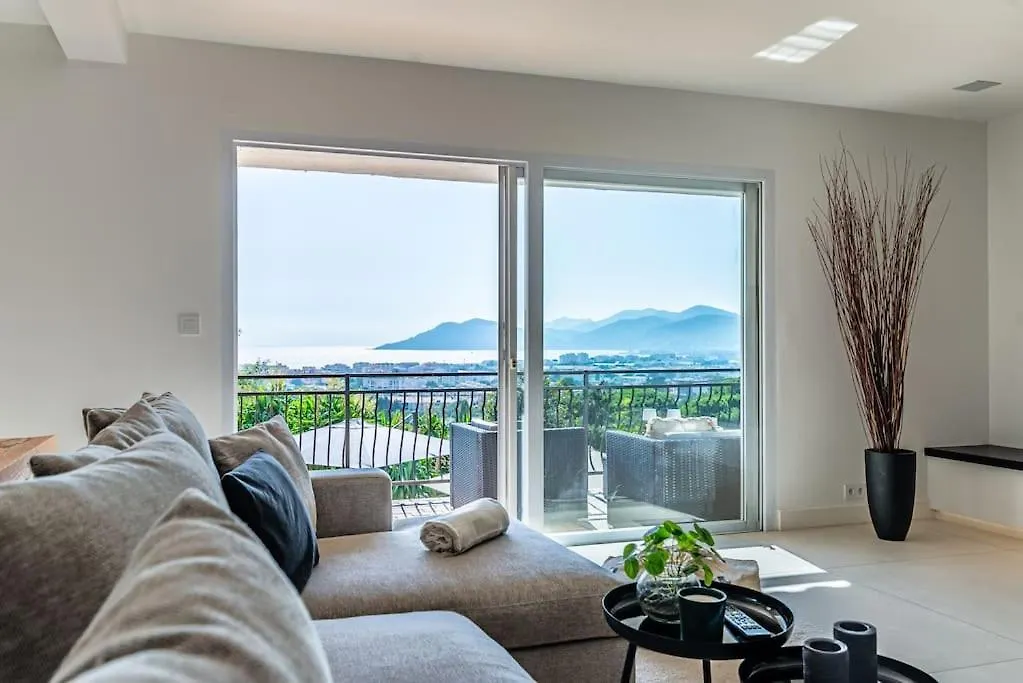 Bella By Terry'S Homes Cannes